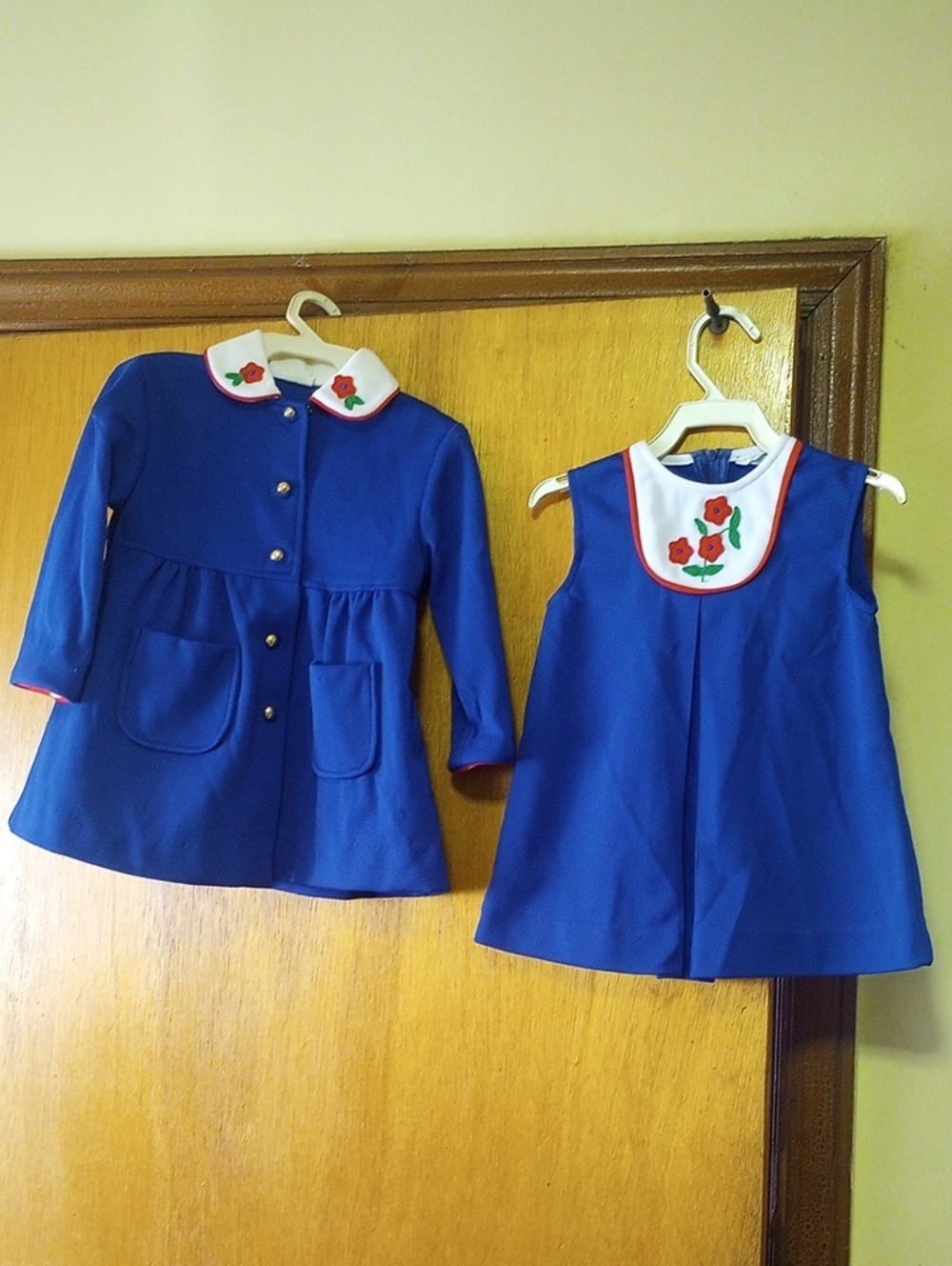 Vintage Retro Polyester Embroidered Floral Sleeveless Dress & Jacket Set, Sz 4??